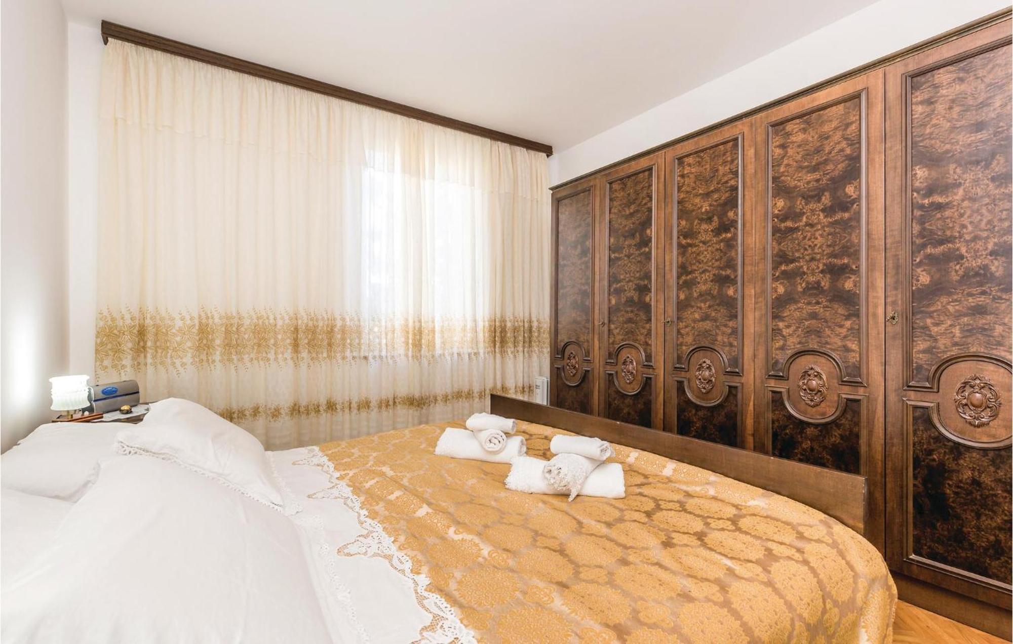 Nice Apartment In Lovran With House Sea View מראה חיצוני תמונה